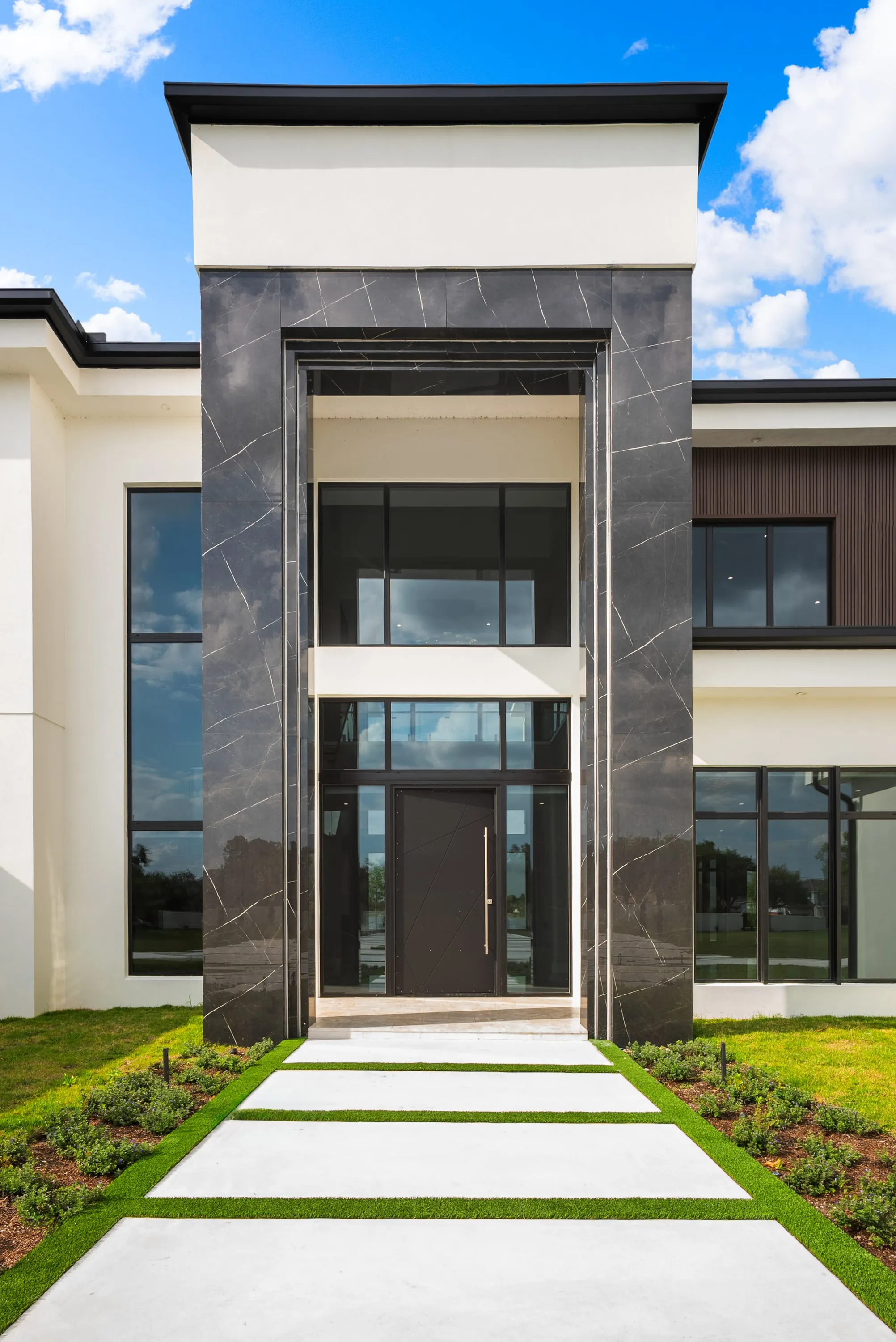 9221 Charles E Limpus, Orlando, FL — real estate photography 4 of 9